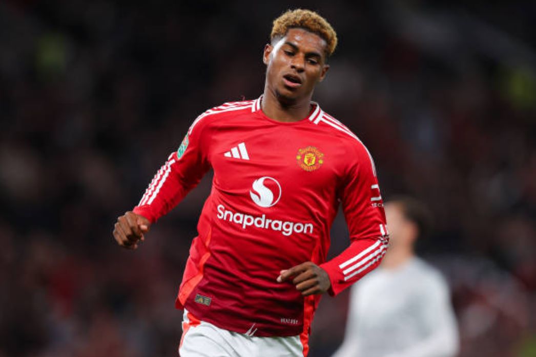 Ảnh bài viết Rõ lý do Rashford và Ugarte ngồi dự bị trận Palace