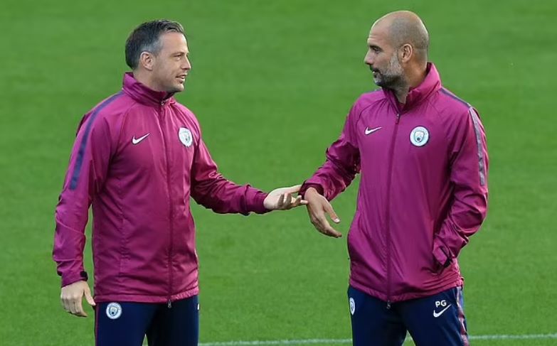 Ảnh bài viết Thua thảm Liverpool, Man United bổ sung trợ thủ cho Ten Hag 