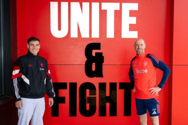 Ảnh bài viết Vừa đến Man United, Ugarte đã khiến Ten Hag xấu hổ