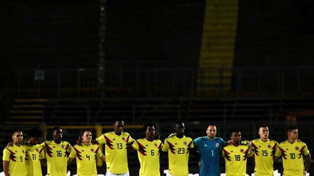 Cầu thủ bóng đá Colombia bị bắn chết trên phố