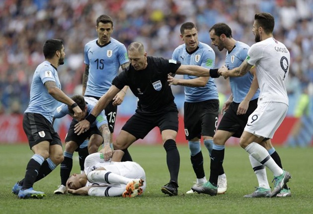 Kylian Mbappe: Còn nhiều điều phải học - Bóng Đá