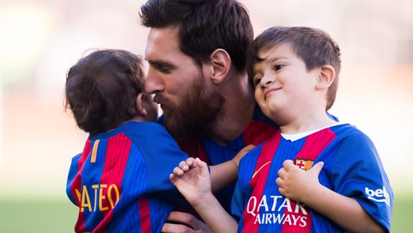 Bật mí thú vị về 2 cậu ấm cùng tên Mateo của Messi và Ronaldo - Bóng Đá