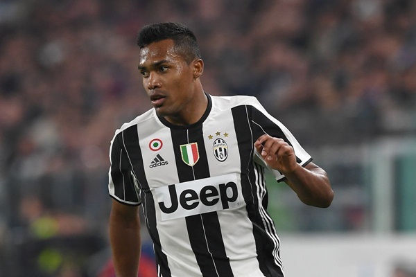 Alex Sandro và câu chuyện tiến thoái lưỡng nan - Bóng Đá