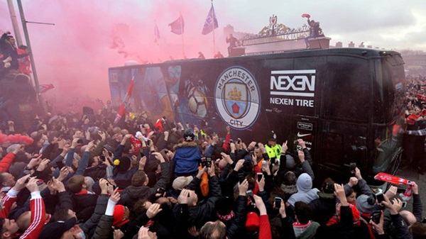 Man City có cách trị hooligan của Liverpool - Bóng Đá