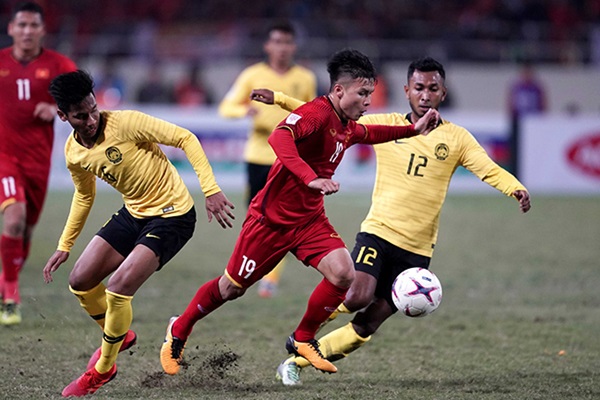 Tuyển Việt Nam ở Asian Cup: Đừng chờ Công Phượng, Quang Hải...
