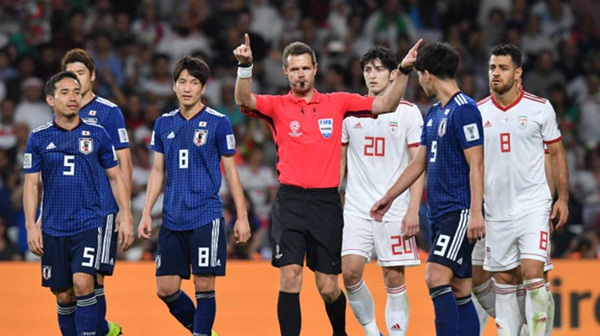 Thủ môn Iran: ‘Thật xấu hổ với bàn thua đầu tiên trước Nhật Bản' - Bóng Đá