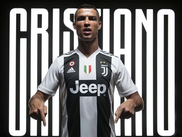 Ronaldo sinh nhật tuổi 34: Có một gia tài vô giá! - Bóng Đá