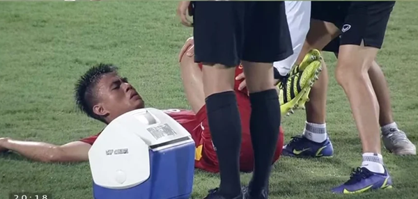 U23 Việt Nam nhận tin xấu sau trận thắng U23 Indonesia (HA chấn thương) - Bóng Đá