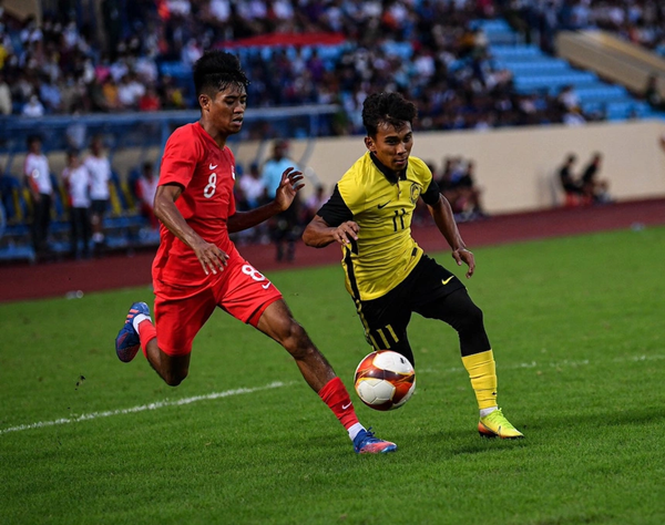 U23 Việt Nam hãy dè chừng cầu thủ cao 1,63 m của Malaysia - Bóng Đá