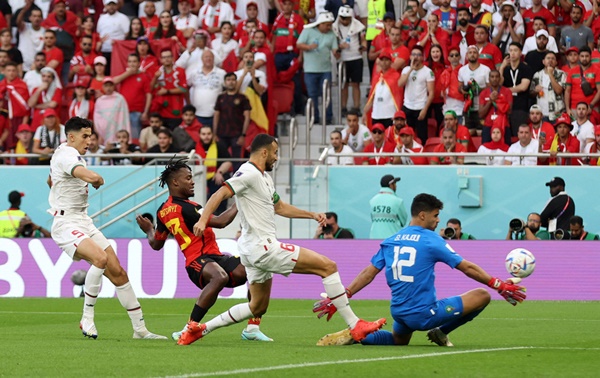 Thủ môn số 1 Maroc biến mất kỳ lạ trước trận thắng Bỉ - Bóng Đá