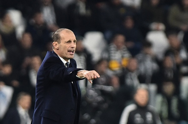 Vì sao dàn lãnh đạo Juventus đồng loạt từ chức - Bóng Đá