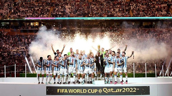 World Cup 2022: Hào quang Messi và nỗi ghen tị thấu tim Mbappe - Bóng Đá