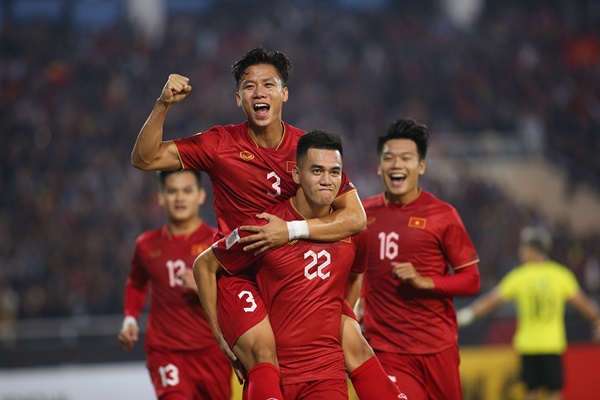 Tuyển Việt Nam: Bài học 'làm nóng' mục tiêu vô địch AFF Cup 2022 - Bóng Đá