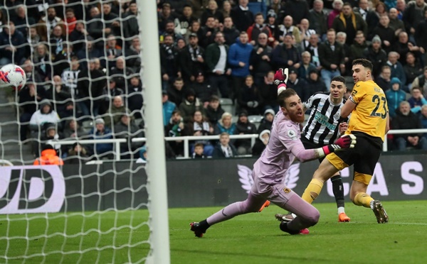 Tiền đạo 70 triệu euro tỏa sáng trong trận thắng của Newcastle - Bóng Đá
