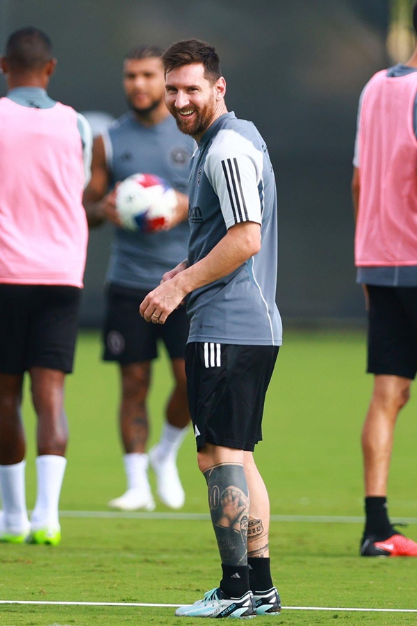 HLV Tata Martino sớm thông báo tin vui cho các fan: Messi sẽ vào sân ngay từ đầu ở Inter Miami tiếp Nashville lúc 6h30 ngày mai, 31/8.