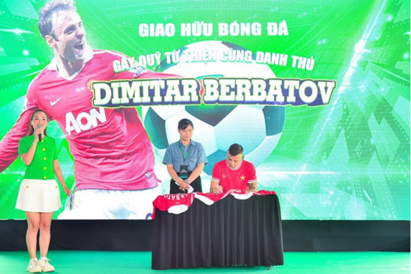 Dimitar Berbatov tiếp tục gắn bó với các hoạt động thể thao giải trí - Bóng Đá