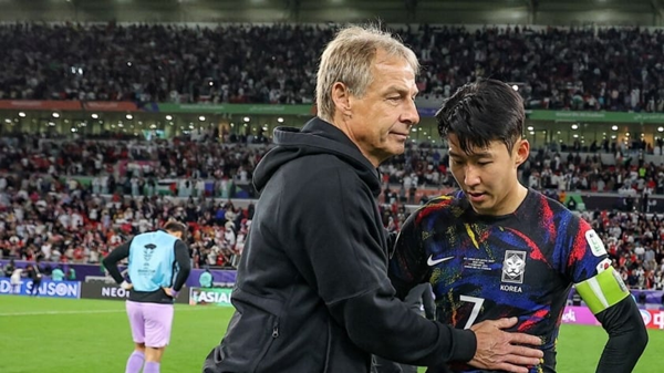 HLV Klinsmann không nhận trách nhiệm - Bóng Đá