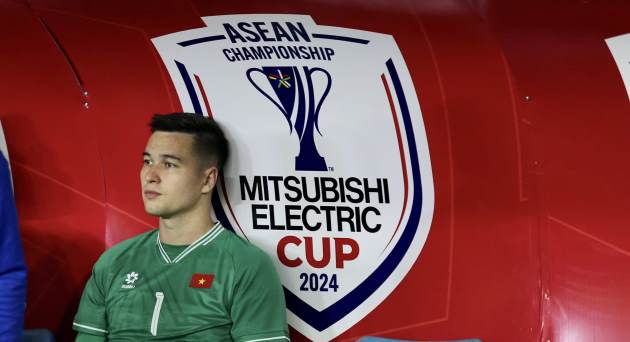 Filip Nguyễn lỡ cơ hội đối đầu Slavia Praha