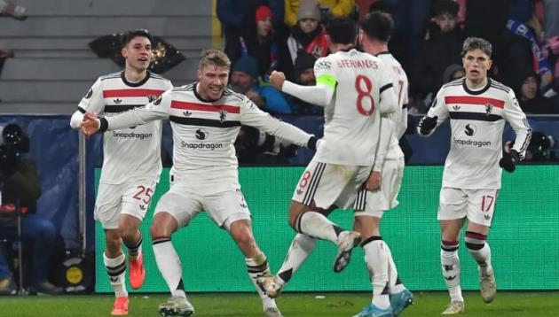 Fan MU: "Ruben Amorim đang biến Rasmus Hojlund thành Viktor Gyokeres"