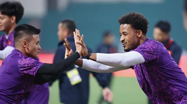 Ảnh bài viết Chờ đợi cặp bài trùng Xuân Son - Quang Hải