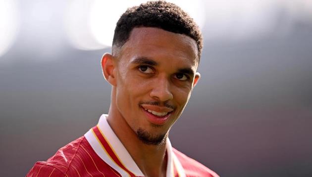 Real nhận tin vui từ Alexander-Arnold