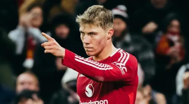 Rasmus Hojlund: "Thật khó chịu"
