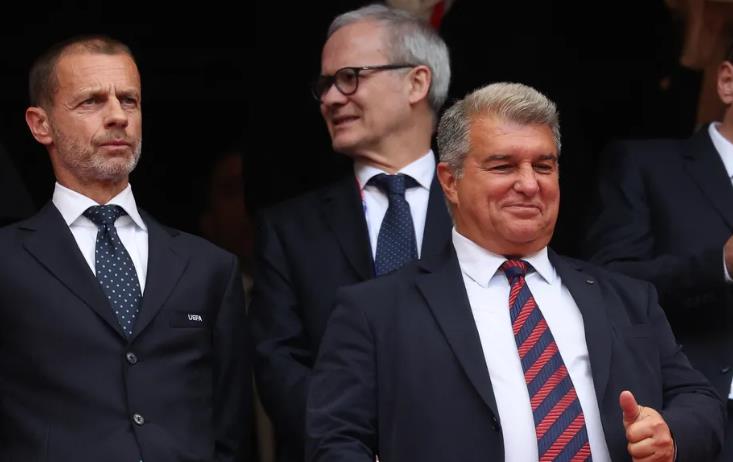 Ảnh bài viết Joan Laporta giải thích lý do sa thải Xavi