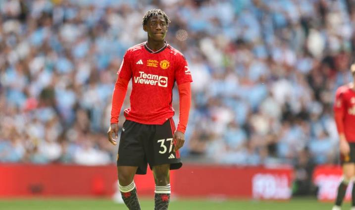 Rooney khuyên Southgate gạt Alexander-Arnold, dùng sao M.U
