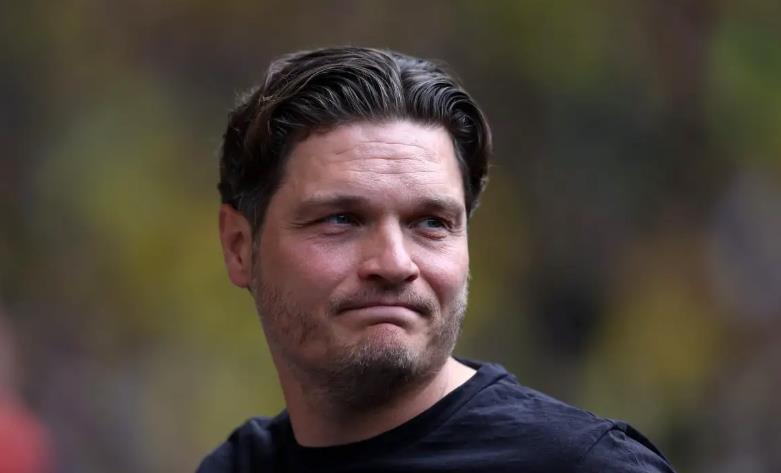 Ảnh bài viết Edin Terzic: "Ông ấy là hình mẫu cho mọi HLV"