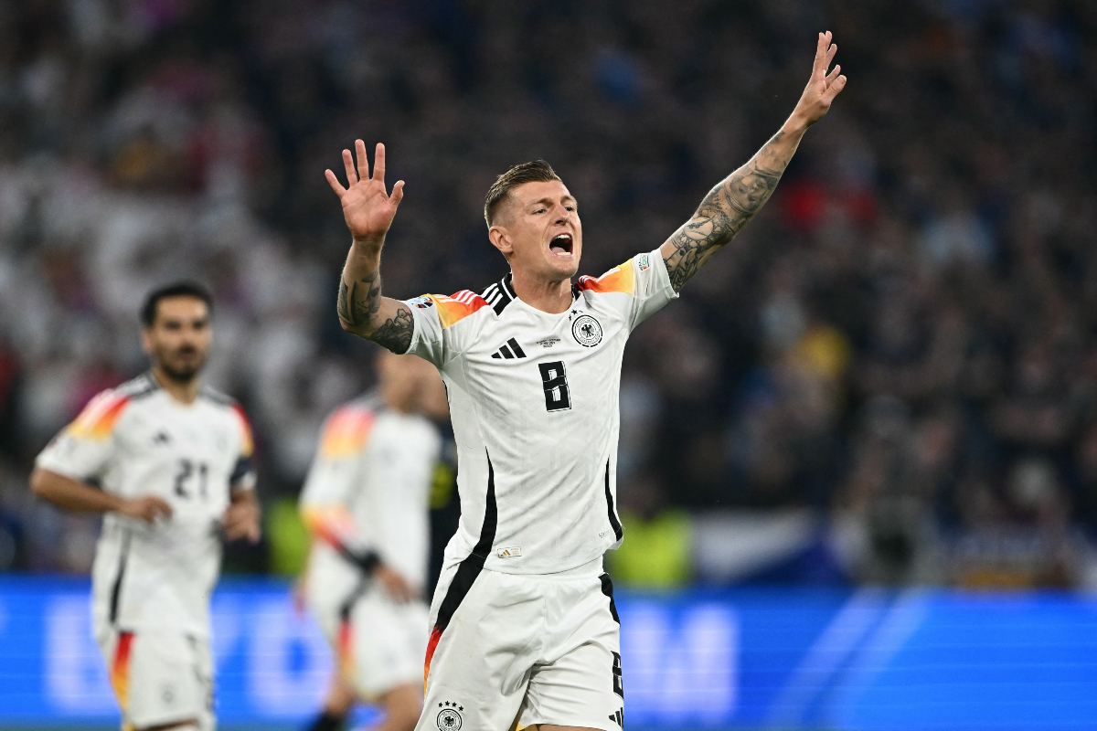 Julian Nagelsmann ngả mũ với Toni Kroos