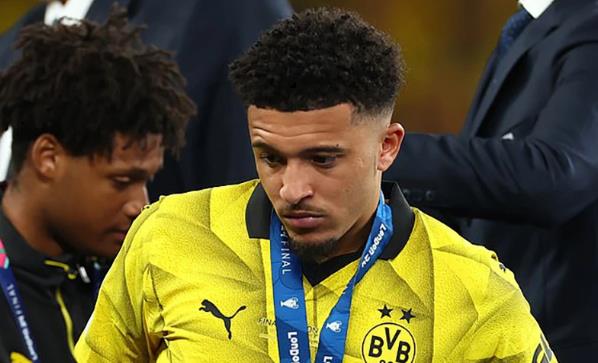 Ảnh bài viết Jadon Sancho gửi thông điệp khi trở lại Man United