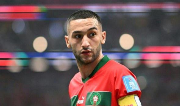 Hakim Ziyech phản ứng khi bị thay ra