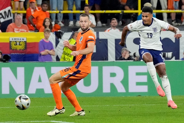 Ảnh bài viết William Gallas chỉ ra tiền đạo hoàn hảo với Arsenal