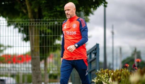 Ảnh bài viết Ten Hag 'nắn gân' Man City