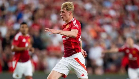 Man United xác định kế hoạch cho Toby Collyer và Harry Amass 