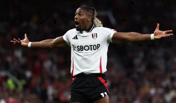 Adama Traore gửi lời thách đấu đến Lisandro Martinez 