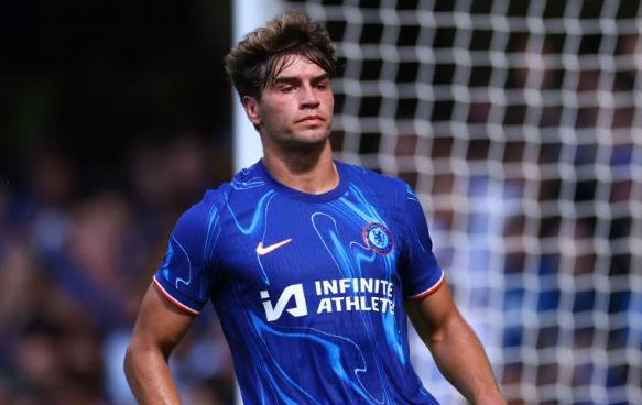 Enzo Maresca có thể táo bạo để Marc Guiu đá chính