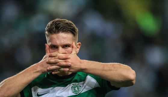 Ảnh bài viết Ghi 3 bàn sau 2 trận, Gyokeres thôi thúc Arsenal ký hợp đồng