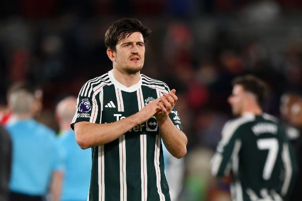 Ảnh bài viết Ten Hag nói rõ lý do giữ lại Harry Maguire