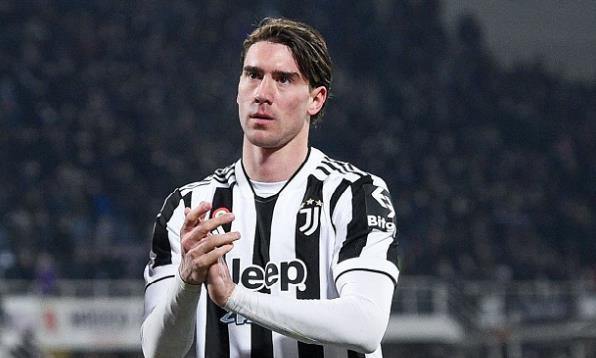 Ảnh bài viết Arsenal quay lại với Dusan Vlahovic