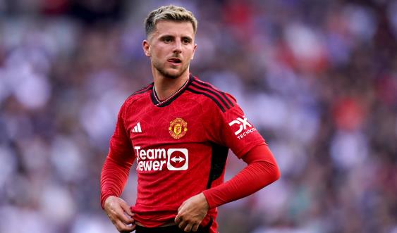 Ảnh bài viết Chỉ với 613.000 bảng, Man United đã sẵn có người thay thế Mason Mount