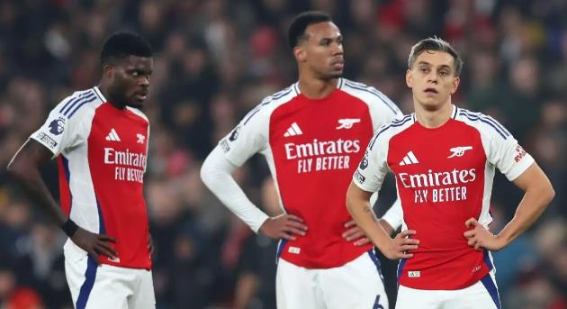 Mikel Arteta và "gót chân Achilles" trong cuộc đua vô địch