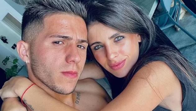 Enzo Fernandez và bạn gái thời thơ ấu tái hợp sau chia tay