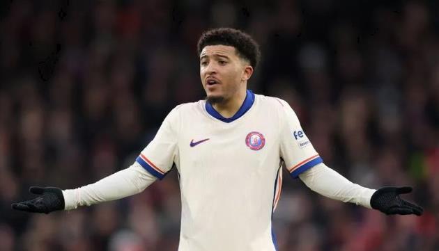 Jadon Sancho gửi thông điệp rõ ràng cho Man United