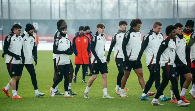 Amorim đôn 4 tài năng trẻ MU lên đội một trước trận gặp Arsenal