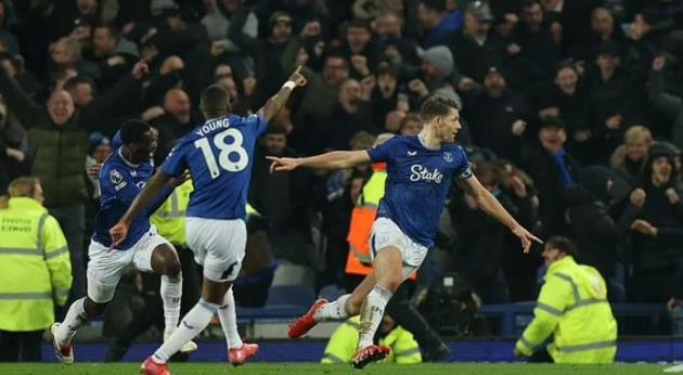 5 điểm nhấn Everton 2-2 Liverpool: Goodison Park vỡ òa; Arsenal được tiếp thêm hy vọng