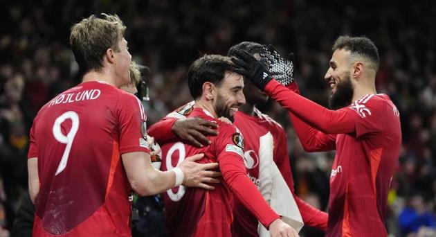 Bruno Fernandes đáp trả Sir Jim Ratcliffe 