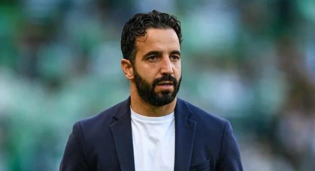 Ảnh bài viết Chuyển nhượng tối 2/3: MU chọn HLV thay Amorim; Chelsea nhập cuộc săn Leao