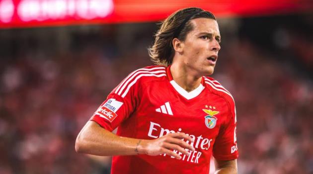 “Cứu cánh” bất ngờ cho Man United trong bài toán PSR mùa hè 2025