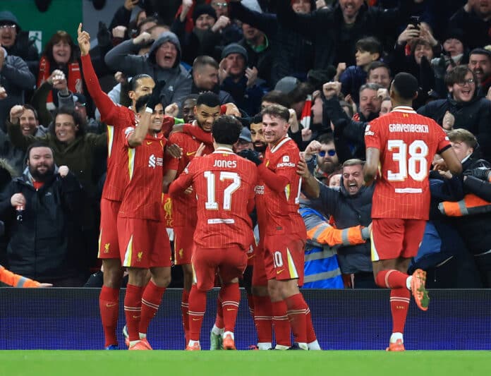 Chuyên gia chỉ ra "điều bất thường" của Man City mà Liverpool có thể khai thác